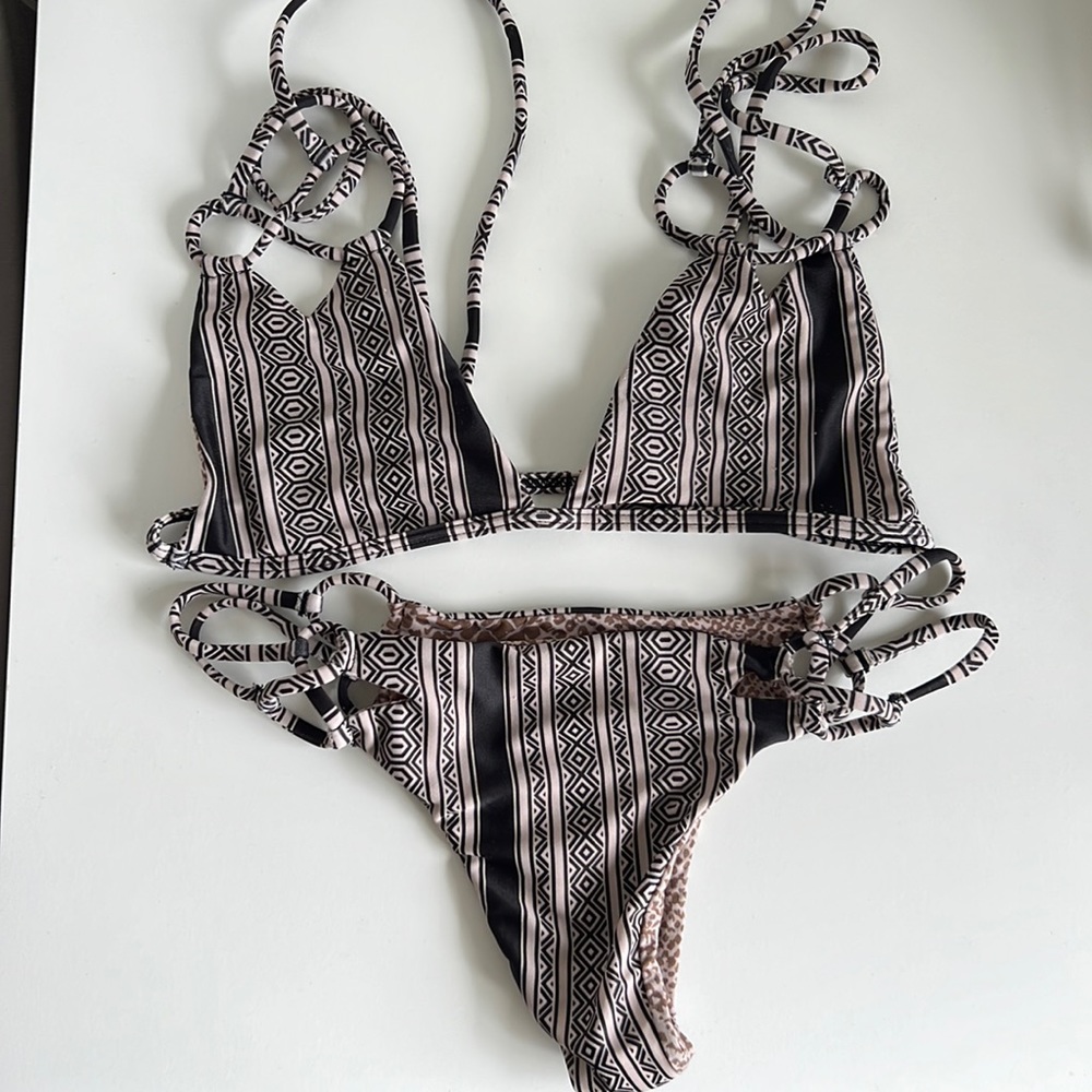 ACACIA bikini